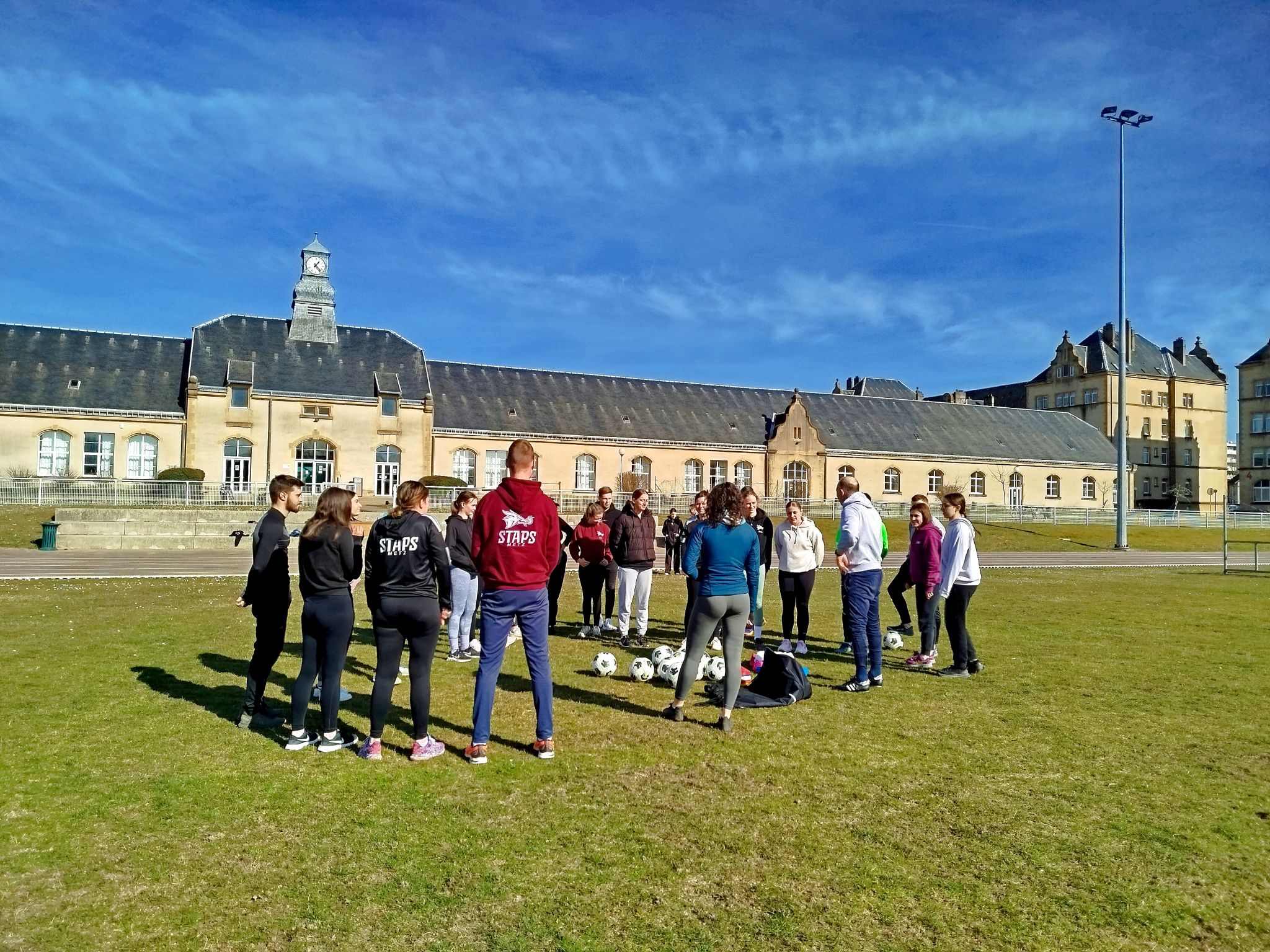 Foot-en_marchant-federation-seniors-moselle